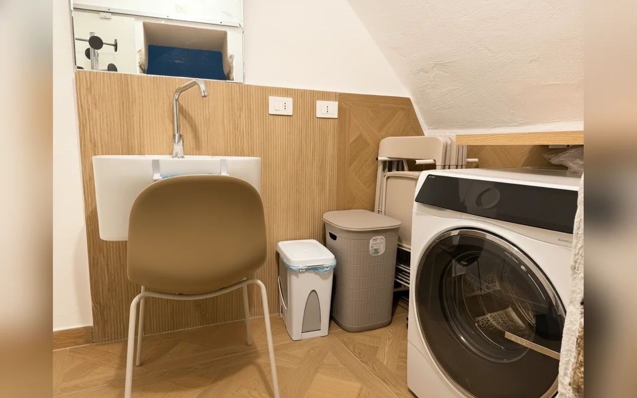 Camera con bagno privato — Casa Vacanza Zhurian, Ginestra (Basilicata) (foto 16)